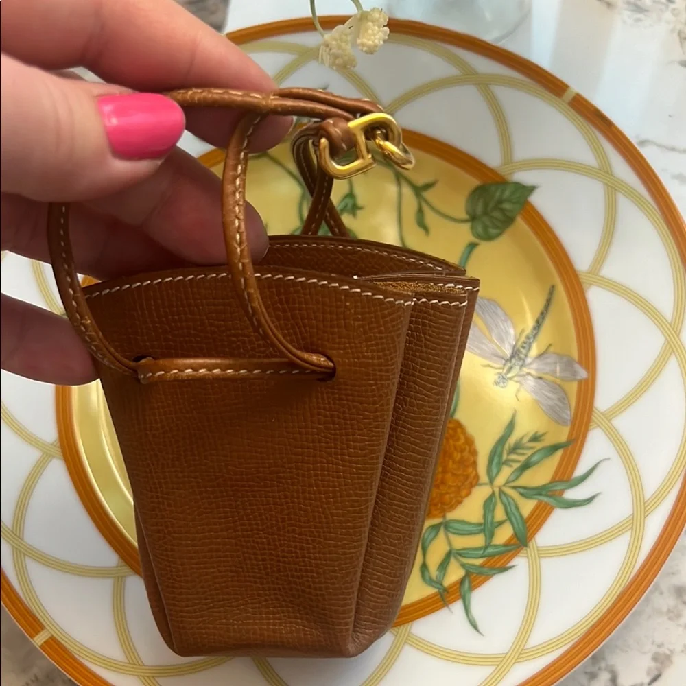 Hermes Brown Mini Bag with High-Quality Leather and Clean Stitching - Picture 8 of 12